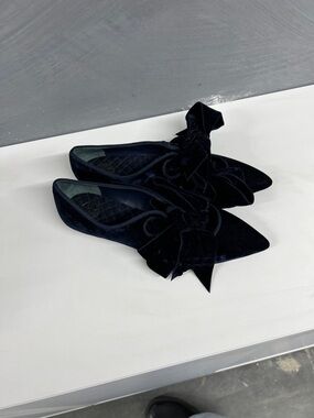 Tory Burch Blue Velvet Pointed Bow Flats